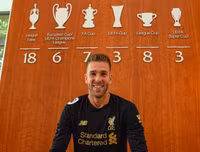 [ẢNH] Chuyển nhượng bóng đá quốc tế ngày 6-8: Man City bán Sane với mức giá kỷ lục