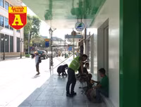 [ẢNH] Phơi mình mưu sinh dưới nắng 