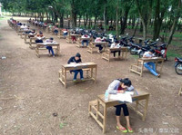 Những biện pháp chống gian lận trong thi cử độc đáo trên thế giới