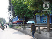 [Ảnh] Đa dạng cách chống nắng của người Hà Nội trong ngày đầu nóng cao điểm