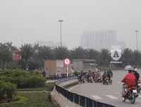 [Ảnh] Những hành vi vượt đèn đỏ, đi ngược chiều… cần xử lý thật nghiêm