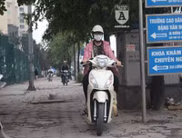 [Ảnh] Những hành vi vượt đèn đỏ, đi ngược chiều… cần xử lý thật nghiêm