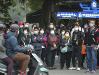 [ẢNH] Hình ảnh đẹp của người Việt giữa mùa dịch virus corona