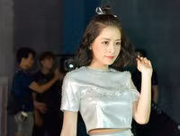 [ẢNH] Chi Pu: Chặng đường thoát khỏi danh xưng hotgirl để thành công với vai trò nghệ sĩ