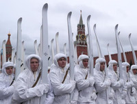 [ẢNH]: Quân đội Nga tái hiện lễ diễu binh lịch sử năm 1941 trên Quảng trường Đỏ