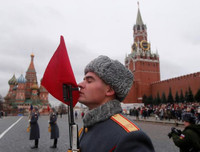 [ẢNH]: Quân đội Nga tái hiện lễ diễu binh lịch sử năm 1941 trên Quảng trường Đỏ