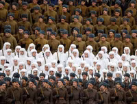 [ẢNH]: Quân đội Nga tái hiện lễ diễu binh lịch sử năm 1941 trên Quảng trường Đỏ