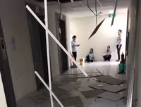 [ẢNH] Nguy hiểm rình rập ở những tòa chung cư cao tầng