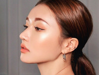 [ẢNH] Những xu hướng thời trang và làm đẹp sẽ 