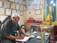 [ẢNH] Những cuộc hội ngộ đẫm nước mắt sau nhiều năm mất tích