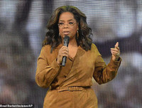 [ẢNH] Hàng loạt ngôi sao Hollywood lên tiếng sau khi người đàn ông da đen bị cảnh sát Mỹ đánh tử vong