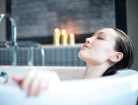 [ẢNH] Những nguy hiểm không ngờ từ việc tắm sai cách