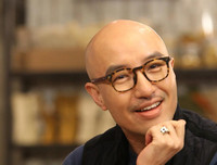 [ẢNH] Nghệ sĩ Hàn Quốc hưởng ứng phong trào 