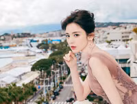 [ẢNH] Nhan sắc dàn mỹ nhân Tân Cương nổi tiếng