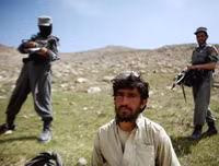 [ẢNH] Những hình ảnh ấn tượng suốt 18 năm nước Mỹ sa lầy trong cuộc chiến Afghanistan