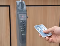 [ẢNH] Các cách dập lửa do chập điện, dập cháy do xăng không phải ai cũng biết