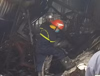 [ẢNH] Các cách dập lửa do chập điện, dập cháy do xăng không phải ai cũng biết