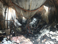 [ẢNH] Các cách dập lửa do chập điện, dập cháy do xăng không phải ai cũng biết