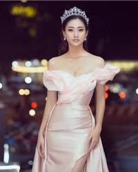 [ẢNH] Nhìn lại hành trình tiến vào top 12 Hoa hậu Thế giới 2019 của Lương Thùy Linh