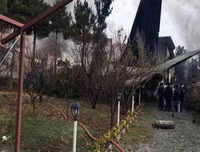 Hình ảnh thương tâm của vụ rơi máy bay Boeing 707 tại Iran