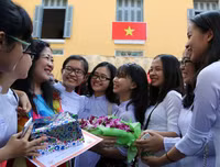 [ẢNH] Nguồn gốc và ý nghĩa của ngày nhà giáo Việt Nam 20-11