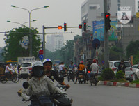 [Ảnh] Đi ngược chiều, lấn làn đường: Tiện việc mình, hại cho người