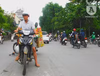 [Ảnh] Đi ngược chiều, lấn làn đường: Tiện việc mình, hại cho người