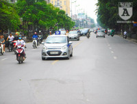 [Ảnh] Đi ngược chiều, lấn làn đường: Tiện việc mình, hại cho người