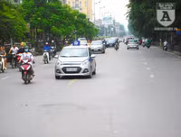 [Ảnh] Đi ngược chiều, lấn làn đường: Tiện việc mình, hại cho người