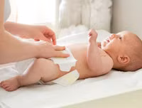 Học ngay bí quyết chăm sóc trẻ sơ sinh trong mùa lạnh