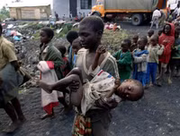 [ẢNH] Tưởng niệm 25 năm nạn diệt chủng Rwanda: Những khuôn hình gây ám ảnh