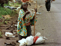 [ẢNH] Tưởng niệm 25 năm nạn diệt chủng Rwanda: Những khuôn hình gây ám ảnh