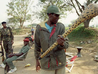 [ẢNH] Tưởng niệm 25 năm nạn diệt chủng Rwanda: Những khuôn hình gây ám ảnh