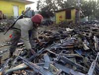 [ẢNH] Tưởng niệm 25 năm nạn diệt chủng Rwanda: Những khuôn hình gây ám ảnh