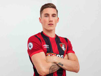 [ẢNH] Chuyển nhượng bóng đá ngày 8-8: MU bất ngờ 