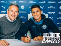 [ẢNH] Chuyển nhượng bóng đá ngày 8-8: MU bất ngờ 