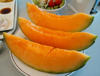 [ẢNH] Những loại quả đơn giản nhưng có giá đắt đỏ bậc nhất thế giới