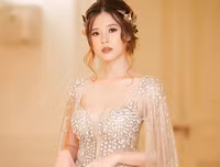 [ẢNH] Bất ngờ với tên thật đằng sau nghệ danh đẹp của dàn sao Việt