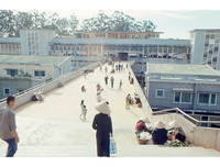 [ẢNH] Cận cảnh khu trung tâm Hòa Bình sắp bị phá bỏ của Đà Lạt xưa và nay