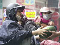 [ẢNH] Hình ảnh đẹp của người Việt giữa mùa dịch virus corona