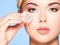 [ẢNH] Những công dụng bất ngờ ít biết của đá lạnh