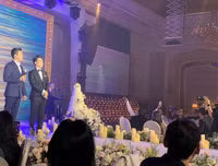 Những khoảnh khắc khó quên trong đám cưới của ca sĩ Lê Hiếu