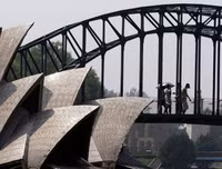 Điểm mặt những công trình nổi tiếng thế giới bị 