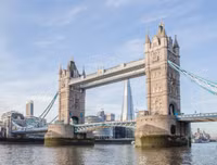 Điểm mặt những công trình nổi tiếng thế giới bị 