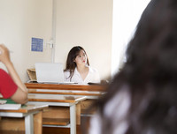 [ẢNH] Midu và những nghệ sĩ đã làm giảng viên đại học