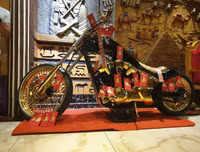 Cuộc sống đầy vàng của Phúc XO trước khi bị tạm giữ hình sự để điều tra