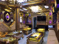 Cuộc sống đầy vàng của Phúc XO trước khi bị tạm giữ hình sự để điều tra