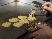 [ẢNH] Độc đáo những món ăn chế biến từ trứng côn trùng