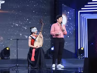 Điều ít biết về Hương Ly - 