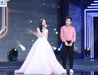 Điều ít biết về Hương Ly - 